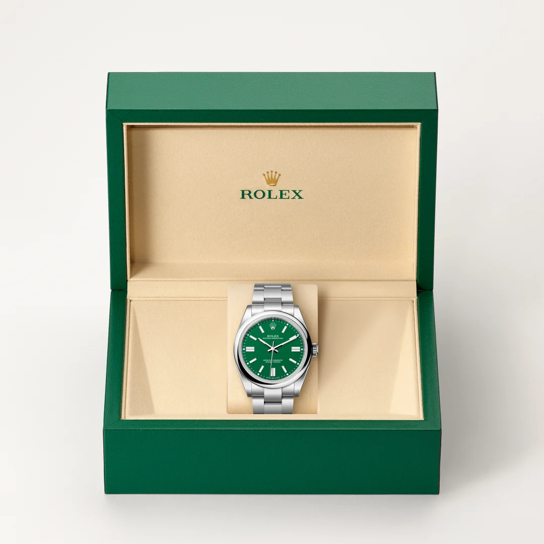 ΛEVUM Perpetual Watch - Emerald Green